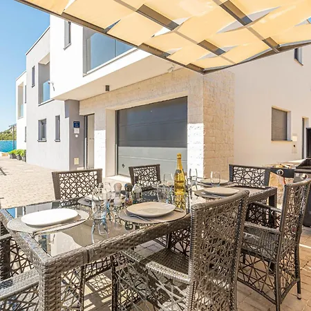 Stunning In Sibenik - Сasa de vacaciones Žaborić