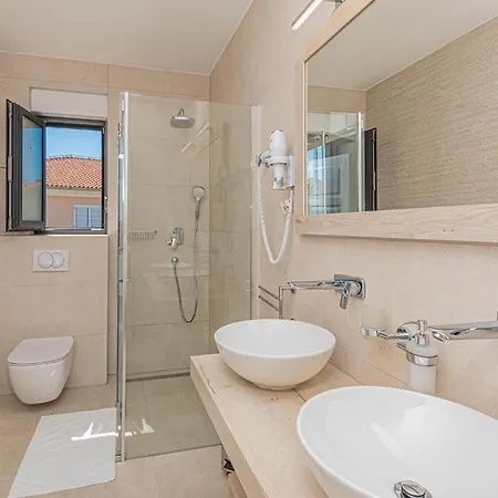 Stunning In Sibenik - Сasa de vacaciones