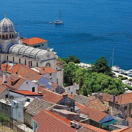 Dom wakacyjny Stunning In Sibenik -