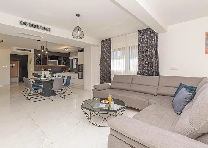 Casa vacanze Stunning In Sibenik -